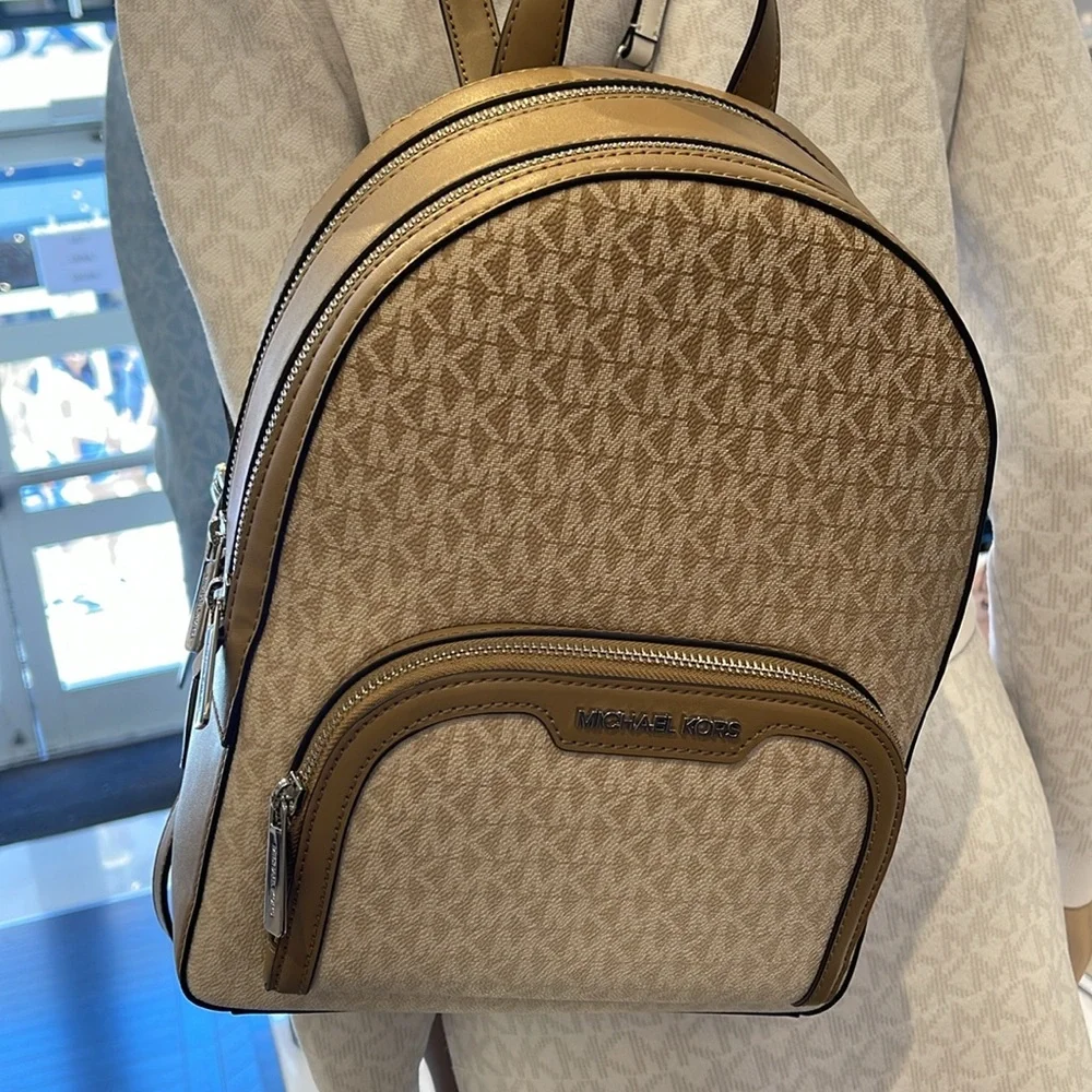 MICHAEL KORS Jaycee Medium Ombré Signature Logo Backpack Husk NWT